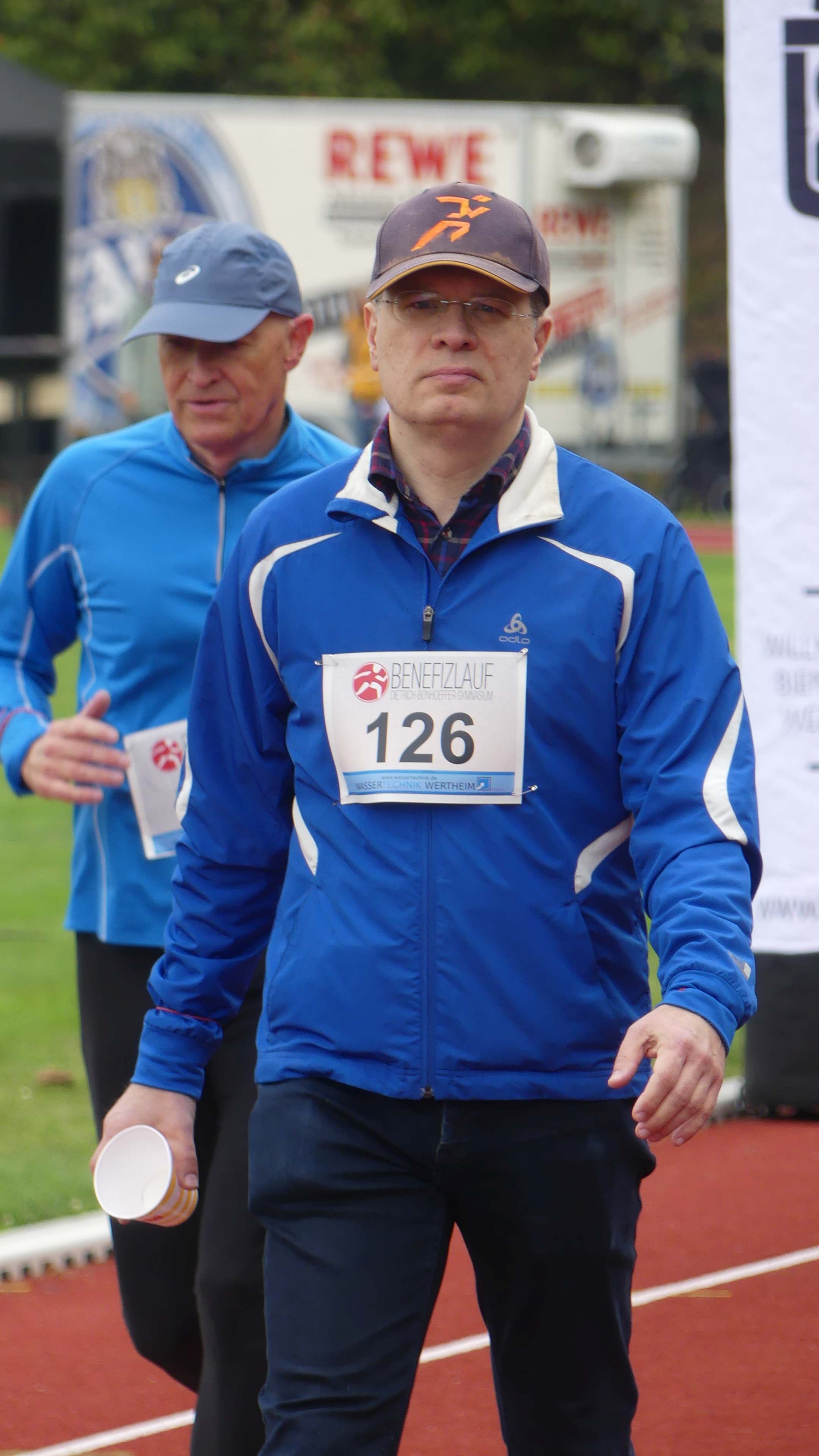 Bild vom 14. Benefizlauf im Jahr 2024. Dies ist das 51. Bild.